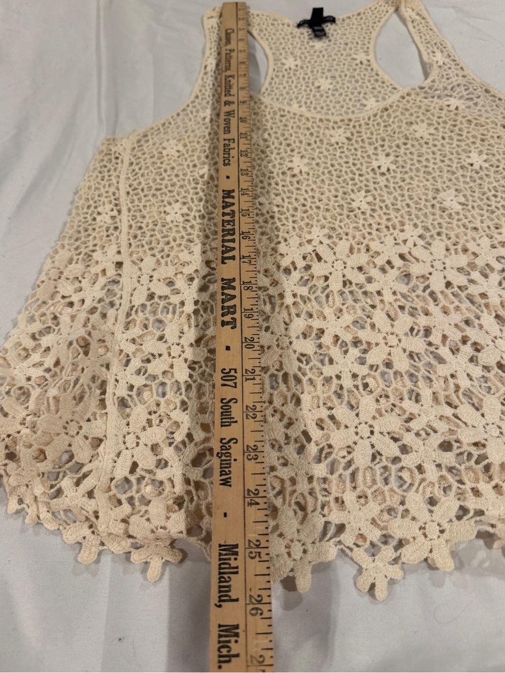 FANG Floral Crochet Open Knit Lace Tank Top Cream Boho Racerback Sz M layering